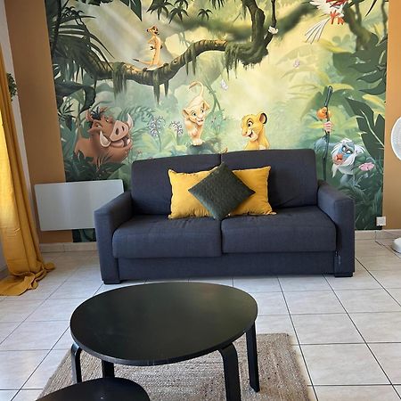 L'Appartement Du Roi Lion L 8 Pers L Proche De Disney Bussy-Saint-Georges Luaran gambar