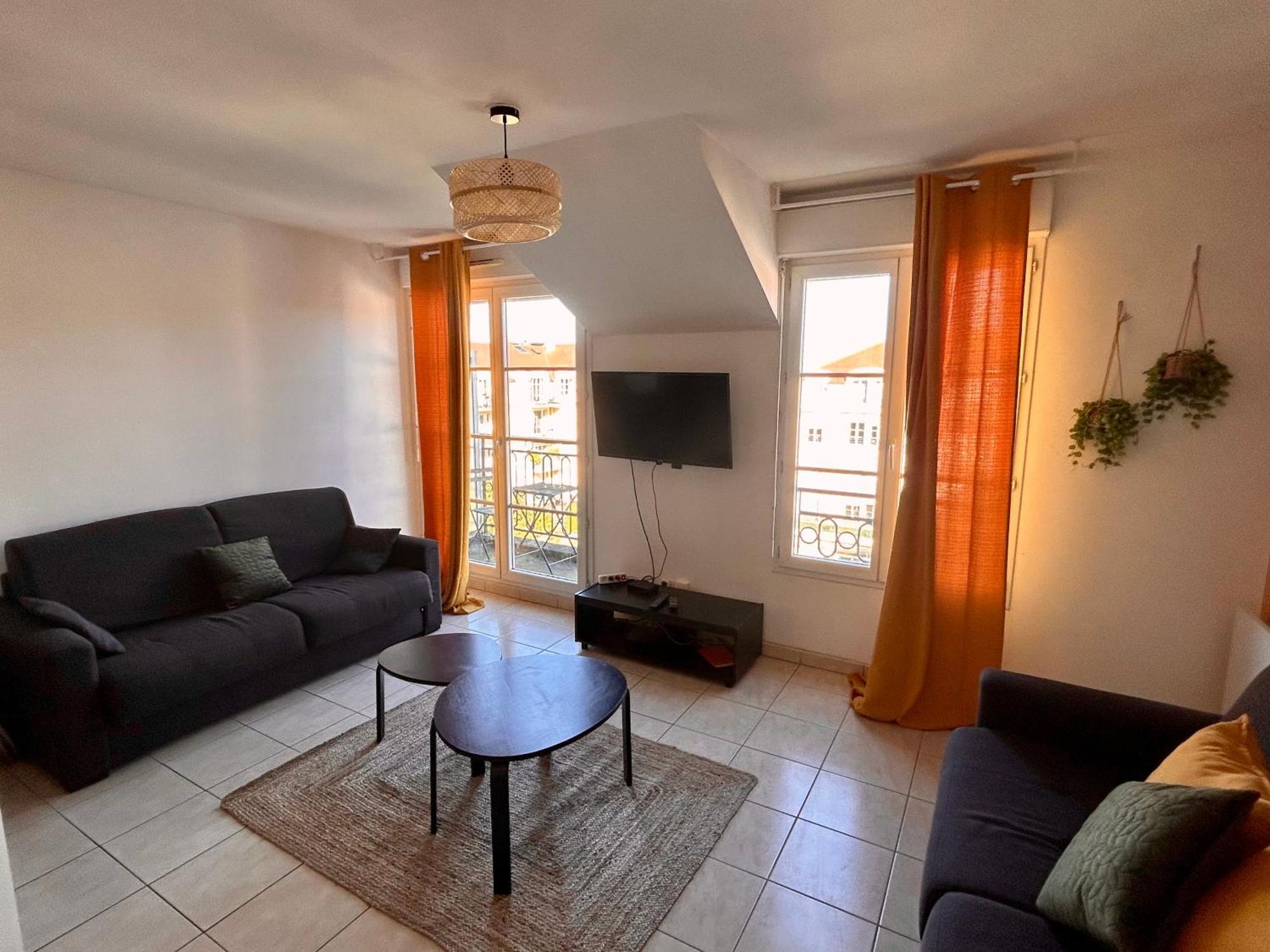 L'Appartement Du Roi Lion L 8 Pers L Proche De Disney Bussy-Saint-Georges Luaran gambar