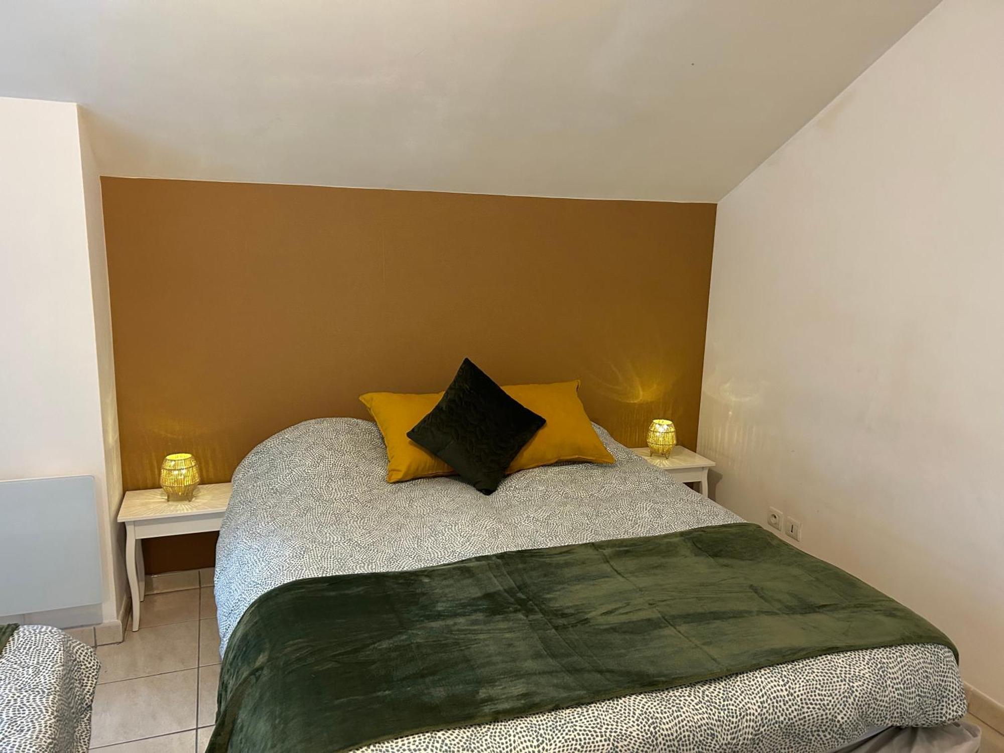 L'Appartement Du Roi Lion L 8 Pers L Proche De Disney Bussy-Saint-Georges Luaran gambar